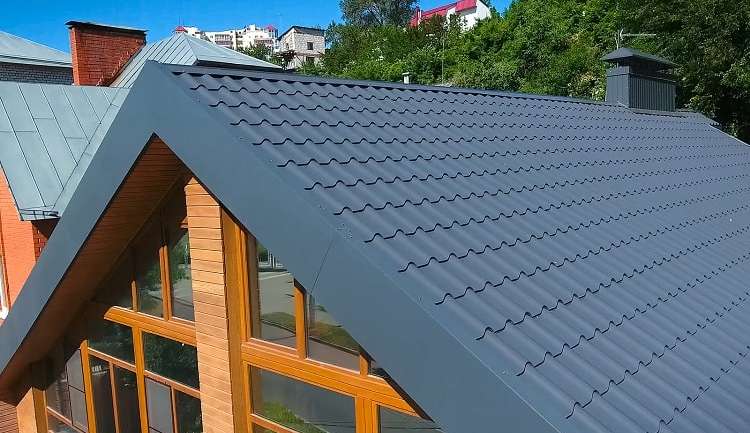 In West Palm Beach, you can find Elite Roofing Services